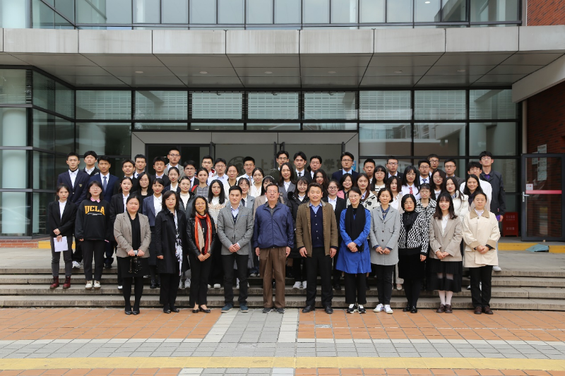 首届上海交通大学博士生模拟国际学术会议交流比赛举行