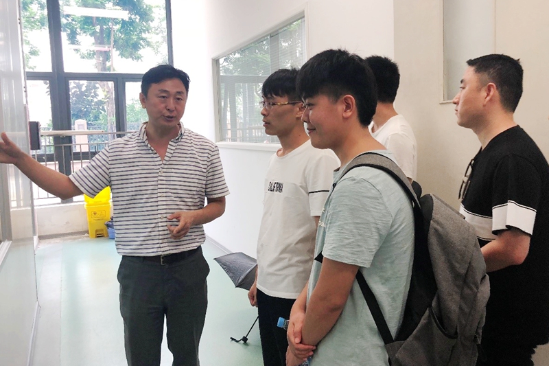 20180711_022853_164.jpg 02.jpg