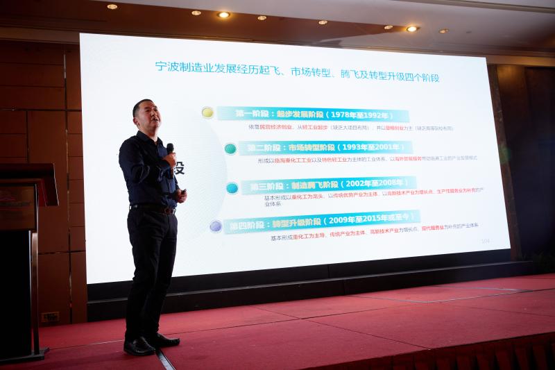 20181212_010608_861.jpg 乌学东.jpg