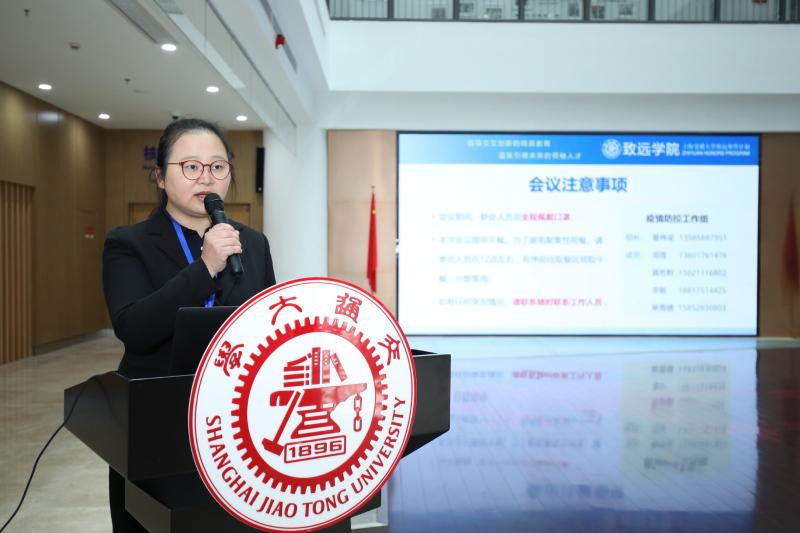 周莲.jpg