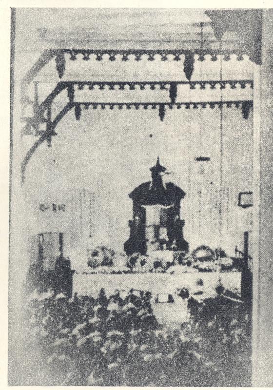07 1925年11月21日，交大举行陈虞钦、吴恒慈烈士追悼大会.jpg