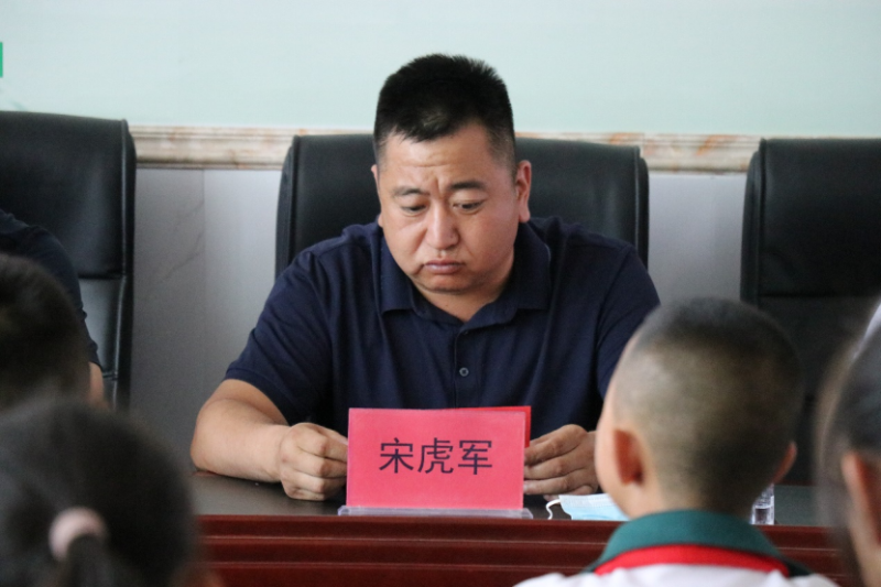 “书香一缕 爱心满溢”项目图书捐赠仪式新闻稿1537.png