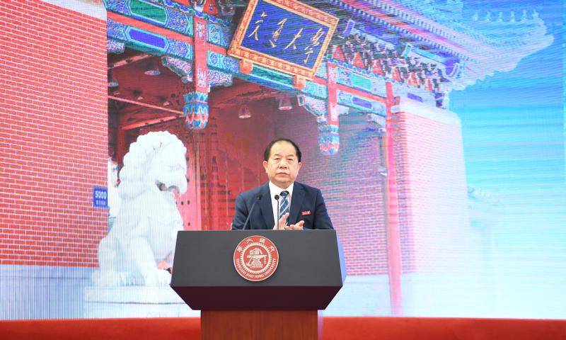 林忠钦校长.jpg
