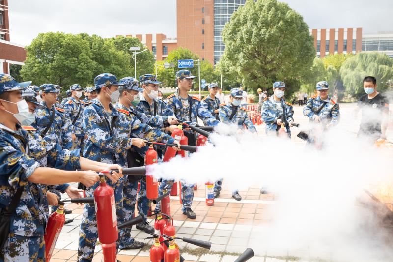 消防演习.jpg