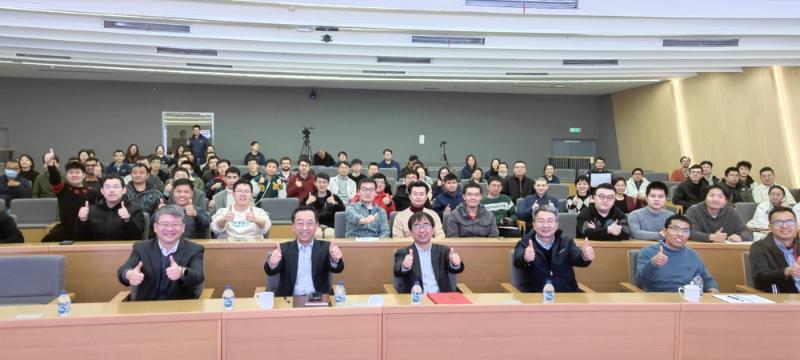 合影1.jpg