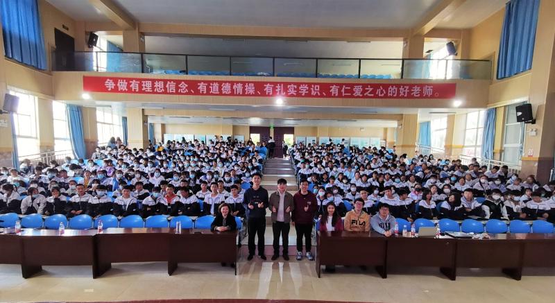 图1.jpg