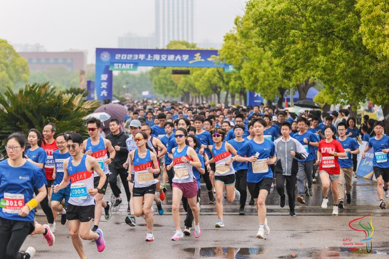竞技跑出发.jpg