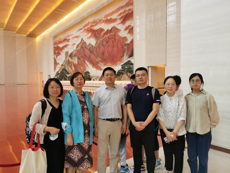 6 参观中国共产党历史展览馆.jpeg