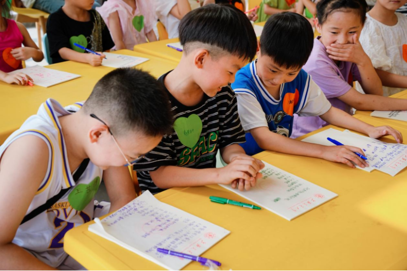 [二十大精神专项宣讲实践]媒体与传播学院“数字技术赋能乡村振兴”暑期实践团走进河南省武陟县，用专业所学助力美丽乡村建设1750.png