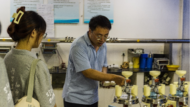 中流击水，浪遏飞舟——南京水利科学研究院社会实践学习新闻稿1675.png