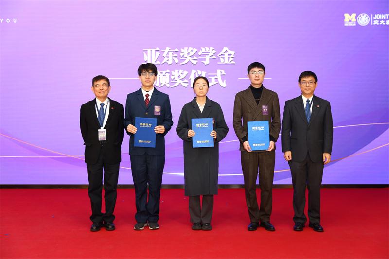 537A8740.jpg