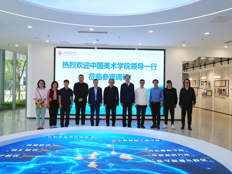 1. 合影.jpg