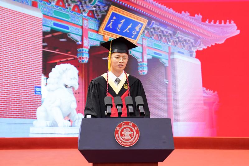 男同学.jpg