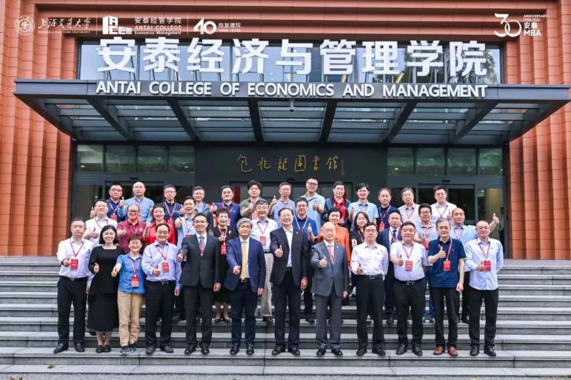 MBA28.jpg