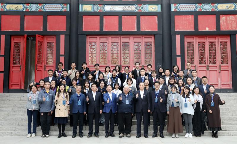 年会合影5.JPG