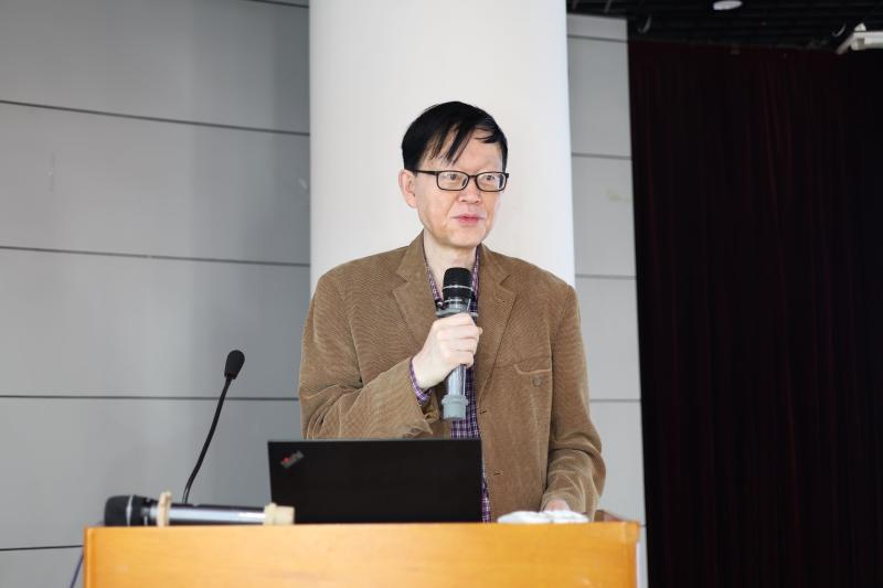 图1-上海市自动化学会理事长、上海交通大学电子信息与电气工程学院院长关新平致辞.JPG
