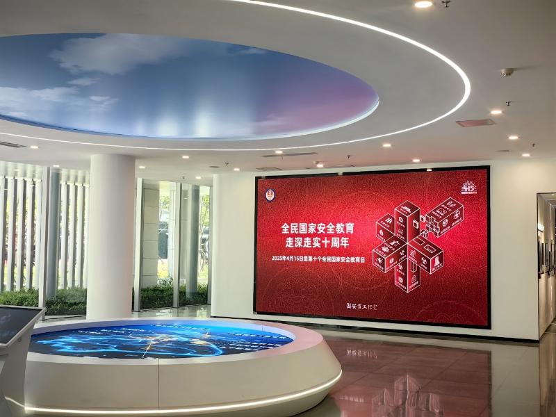 背景图1.jpg
