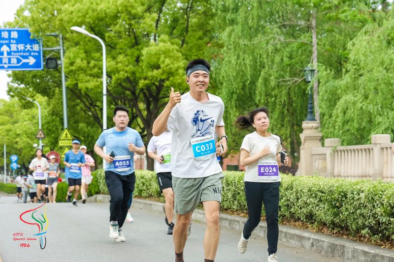 跑11.jpg
