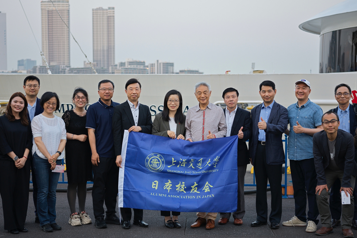 校领导率团出访日本、美国