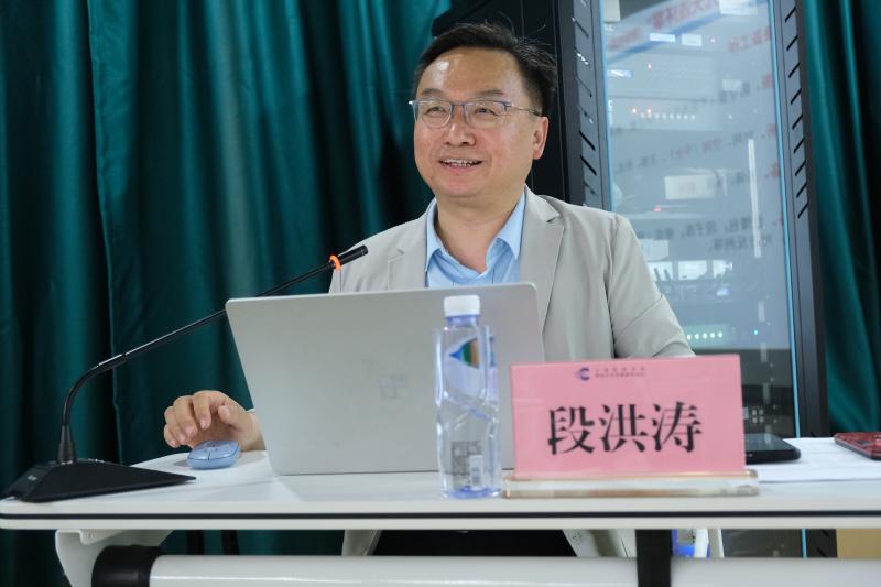 段洪涛.jpg