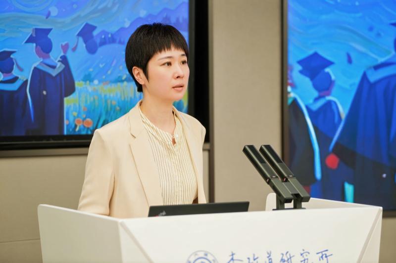 1主持人-李姝姝2.jpg