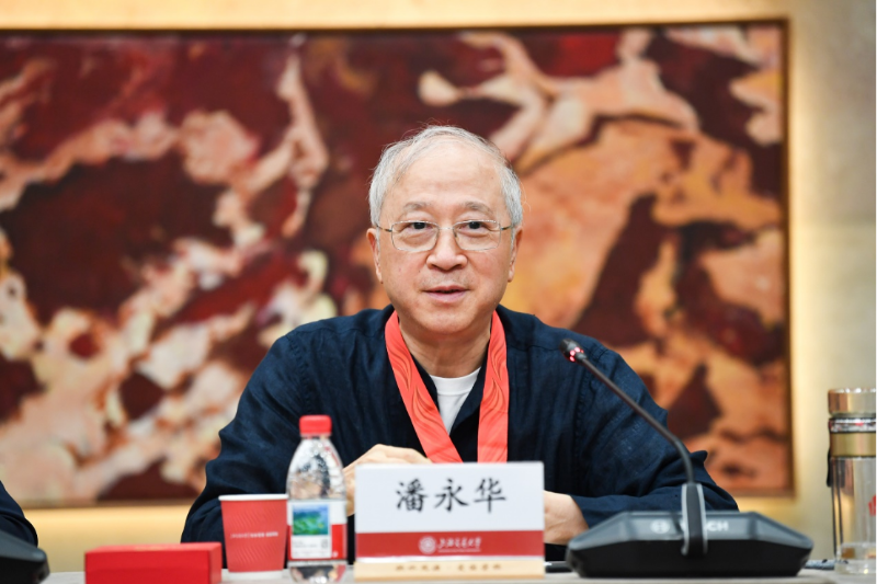 上海交通大学召开庆祝中国共产党成立104周年座谈会（报送稿）398.png