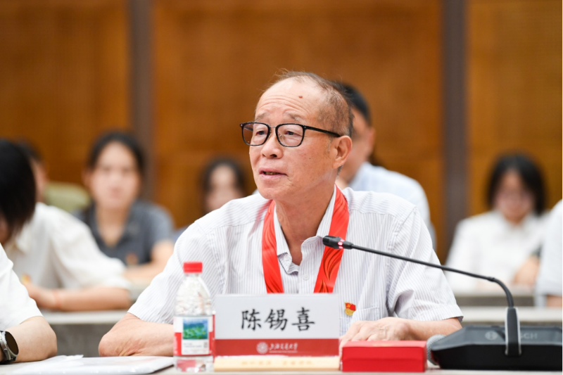 上海交通大学召开庆祝中国共产党成立104周年座谈会（报送稿）402.png