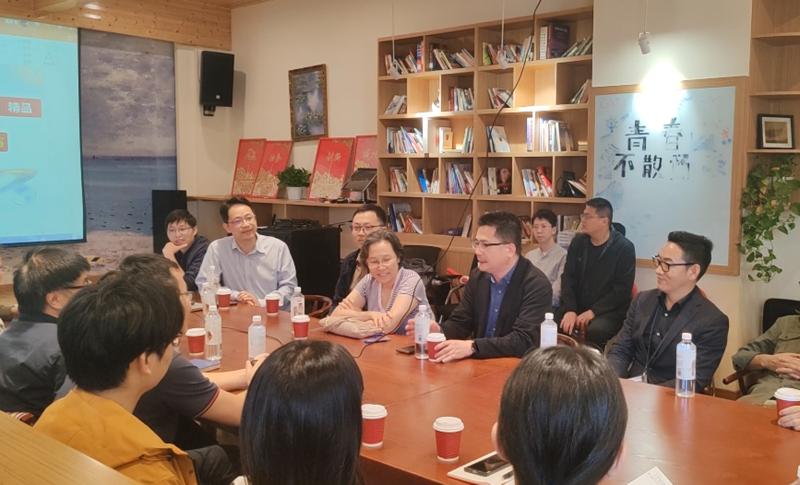 15. 全国先进工作者、上海市劳模创新工作室负责人王如竹带领制冷与低温工程研究所教工党支部与上海宇航系统工程研究所开展“联学联创联培”活动.jpg