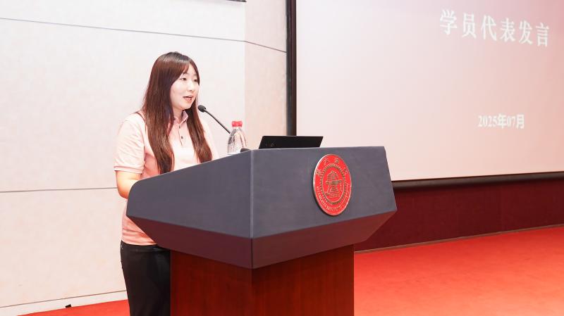 学员代表4.jpg