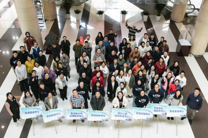 图书馆：党建引领知识服务，数智赋能新质发展