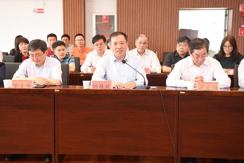 校领导赴洱源考察指导定点帮扶工作.jpg