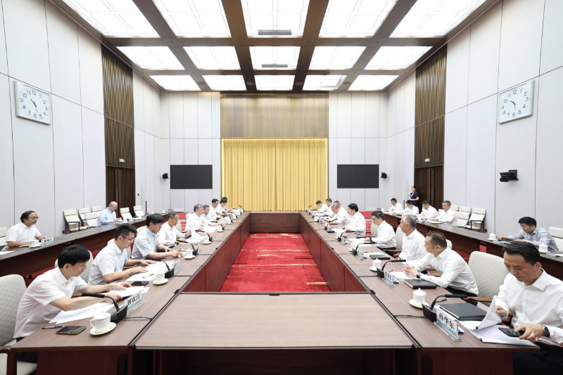 校党委书记杨振斌带队访问国家电网公司总部