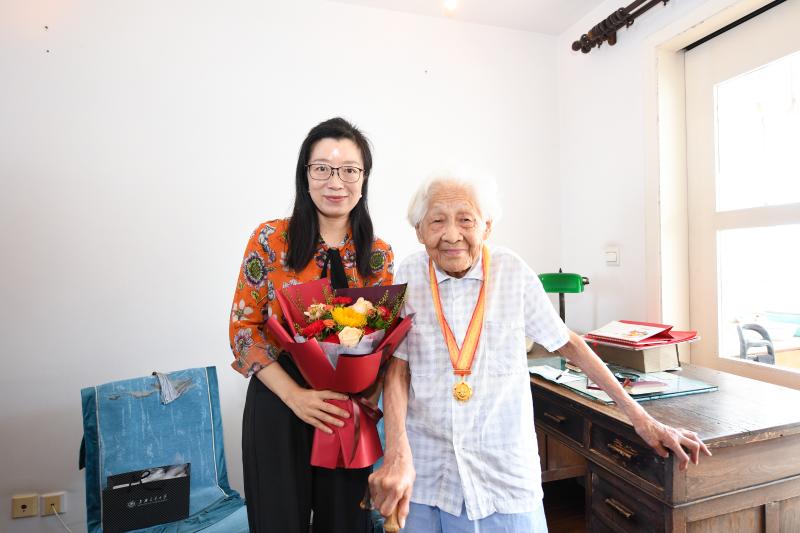 信仰如炬 笃行如初——记交大抗战干部董七子