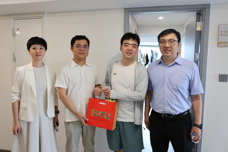 3领导慰问3.JPG