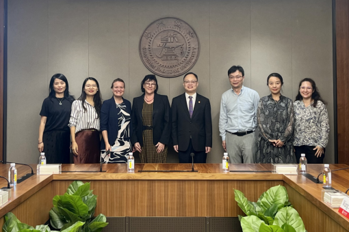德国康斯坦茨应用技术大学校长一行到访上海交大
