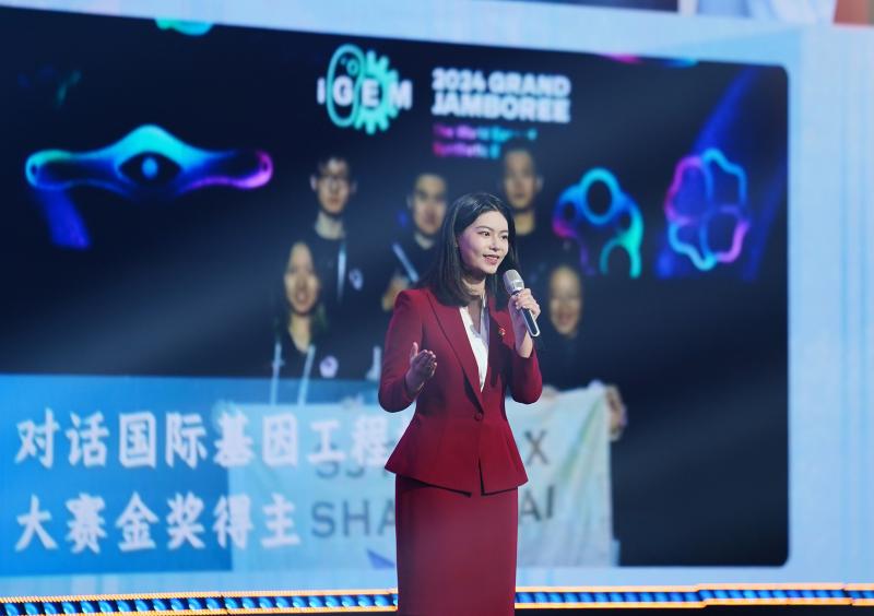 5.媒传学子获得第二届全国大学生职业规划大赛学生成长赛道金奖.jpg