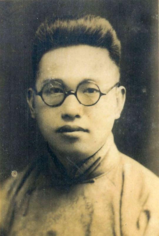 【图02】交通大学1924届电机系毕业生、电机工程学院教授曹凤山.jpg