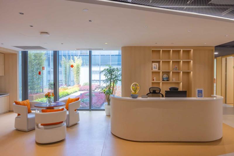 20251024_105219_702.jpg 图18:心理咨询中心硬件设施全面升级.jpg