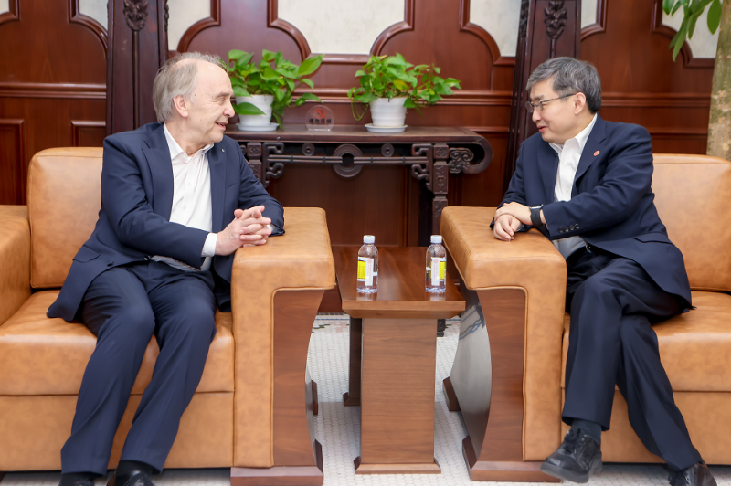 20251024_185159_621.png image.png