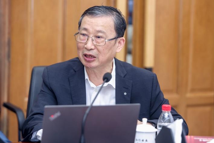 20251024_190617_769.jpg 死老头.jpg