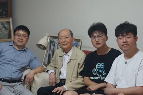 [初心 · 印迹]侯旅适：为党的事业奋斗终身