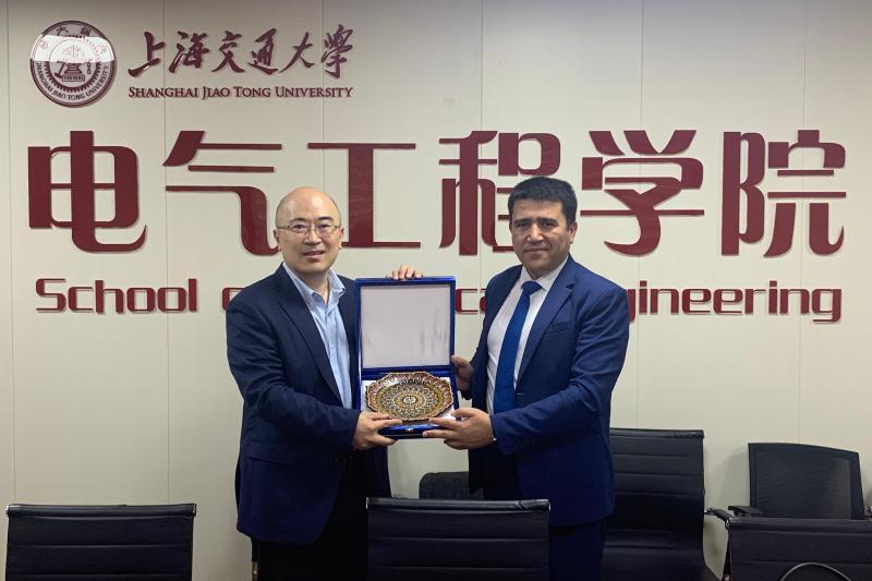 20251105_154620_541.jpg 20251105_154620_541.jpg