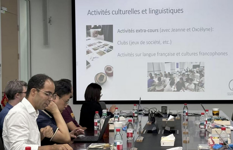 Screenshot 2025-11-11 at 14-36-48 【教育思想大讨论】巴黎卓越工程师学院与外国语学院共商法语专业发展与跨学科人才培养.png