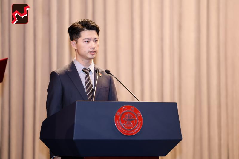 20251119_214610_418.jpg 候选人图四.jpg