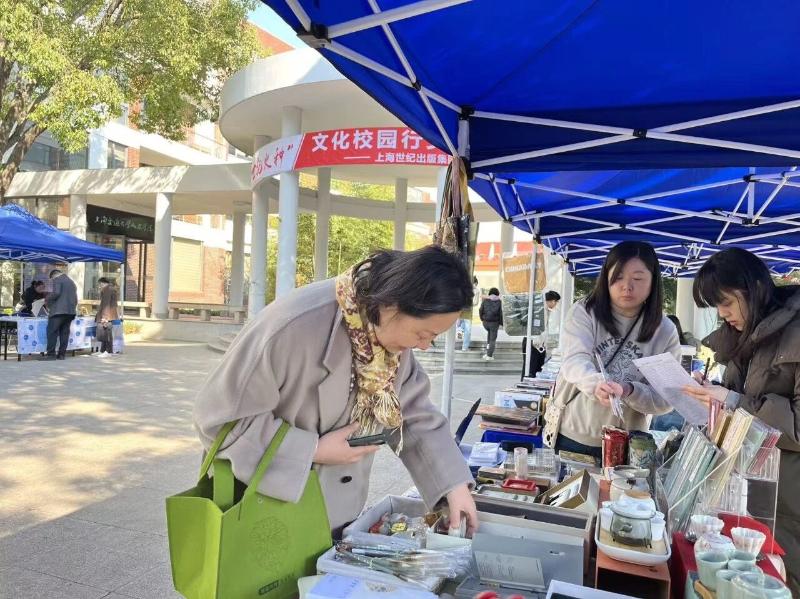 20251121_212742_347.jpg 4.jpg