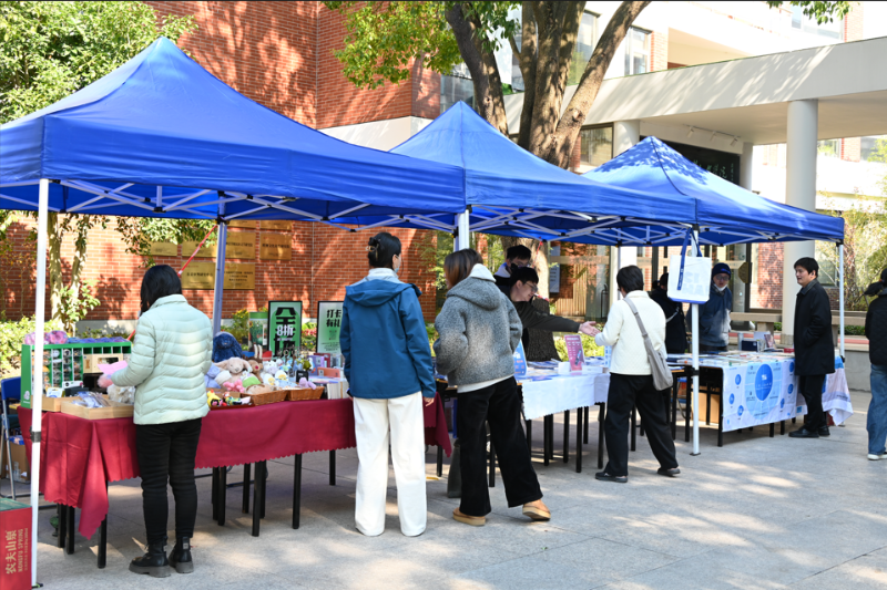 20251121_212749_229.png 5.png