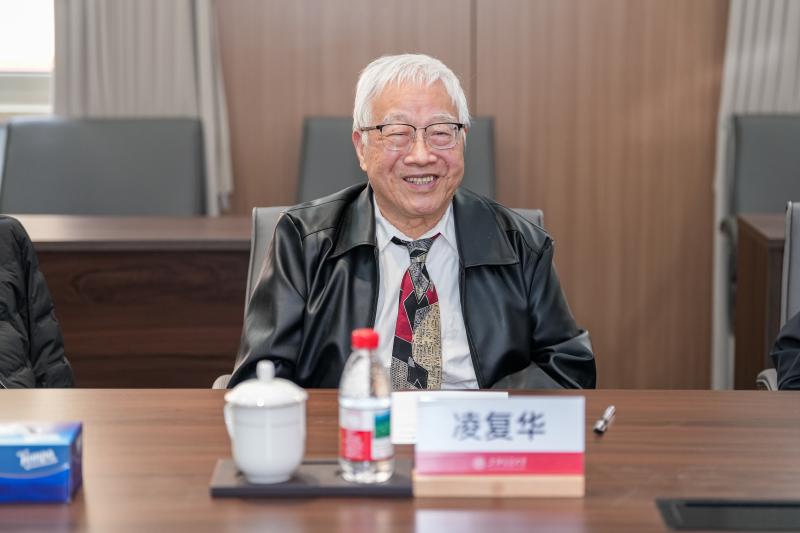 20251204_151759_734.jpg DSC06223.jpg