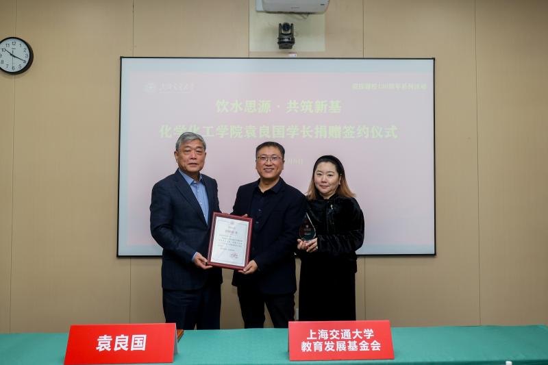 20251206_160342_559.jpg 211A9610.jpg