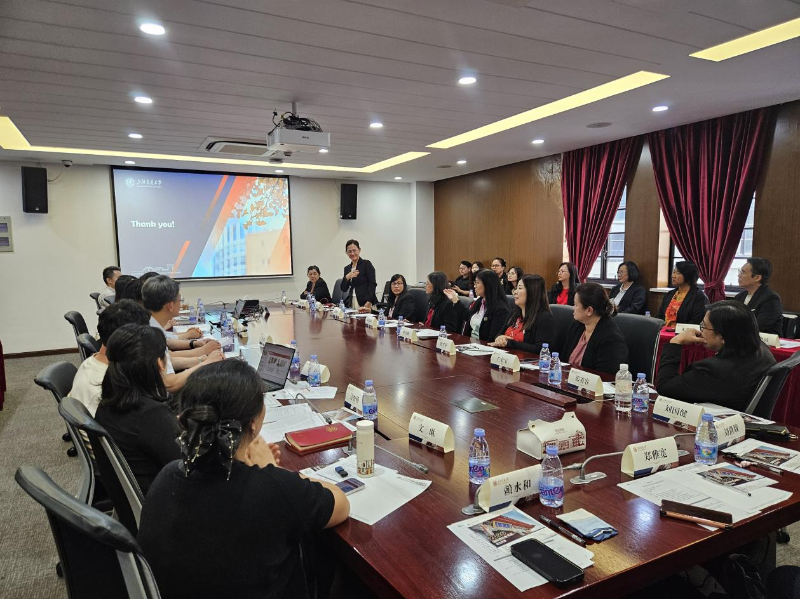 马来西亚华文中学华裔校长团一行到访上海交大